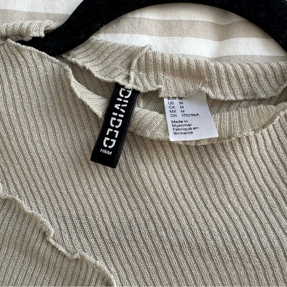 H&M Light Kaki Ribbed Top - Picture 2 of 3